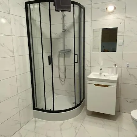 公寓 Apartament Z Ogrodem Kawalerka *